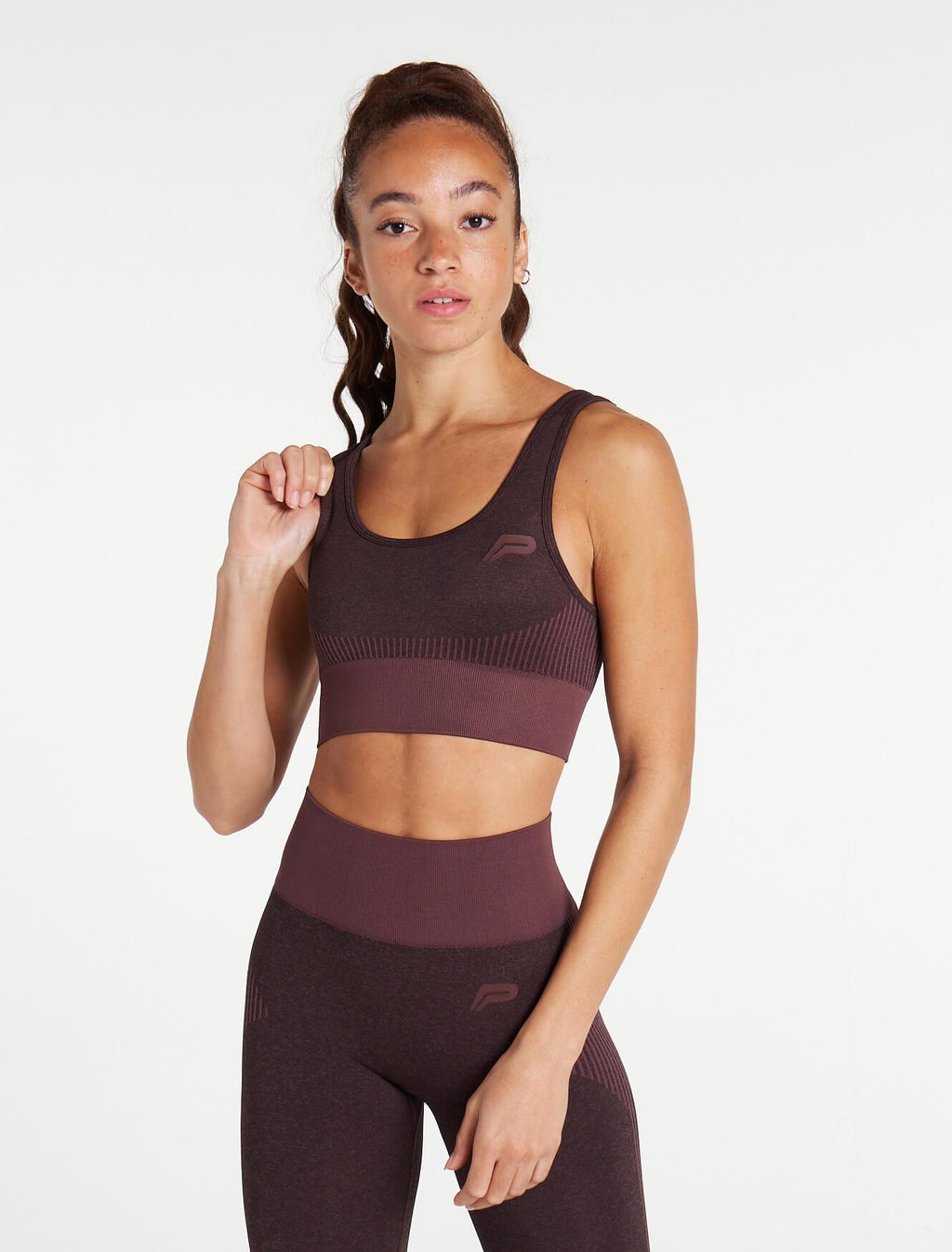 Power Seamless Sports Bra - Dark Cherry