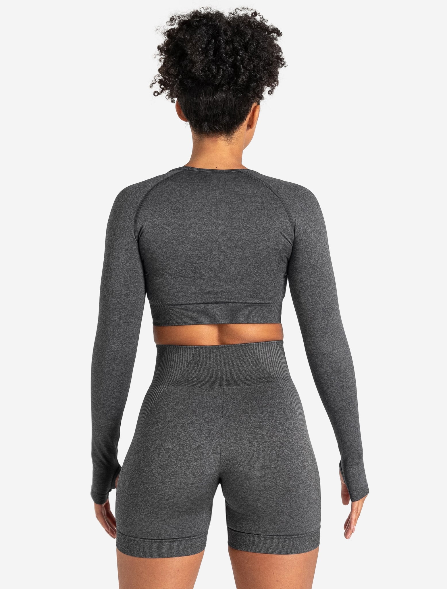 ADAPT 2.0 Seamless Crop Top - Charcoal Pursue Fitness 2