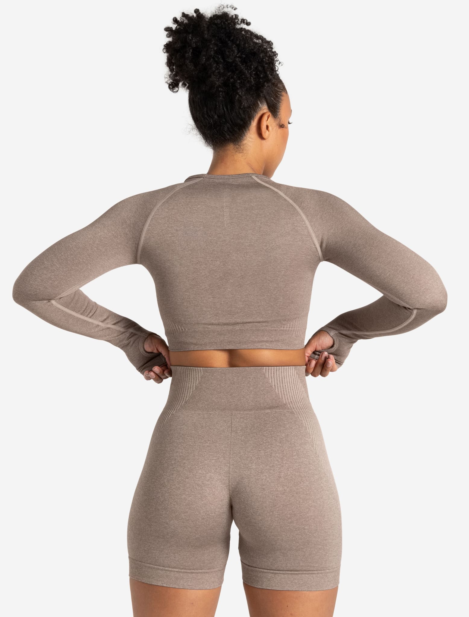 ADAPT 2.0 Seamless Crop Top - Fawn Pursue Fitness 2