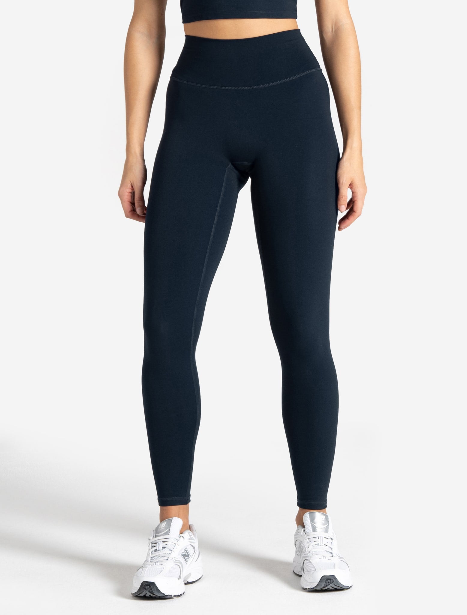 Allure Leggings - Dark Navy Pursue Fitness 1