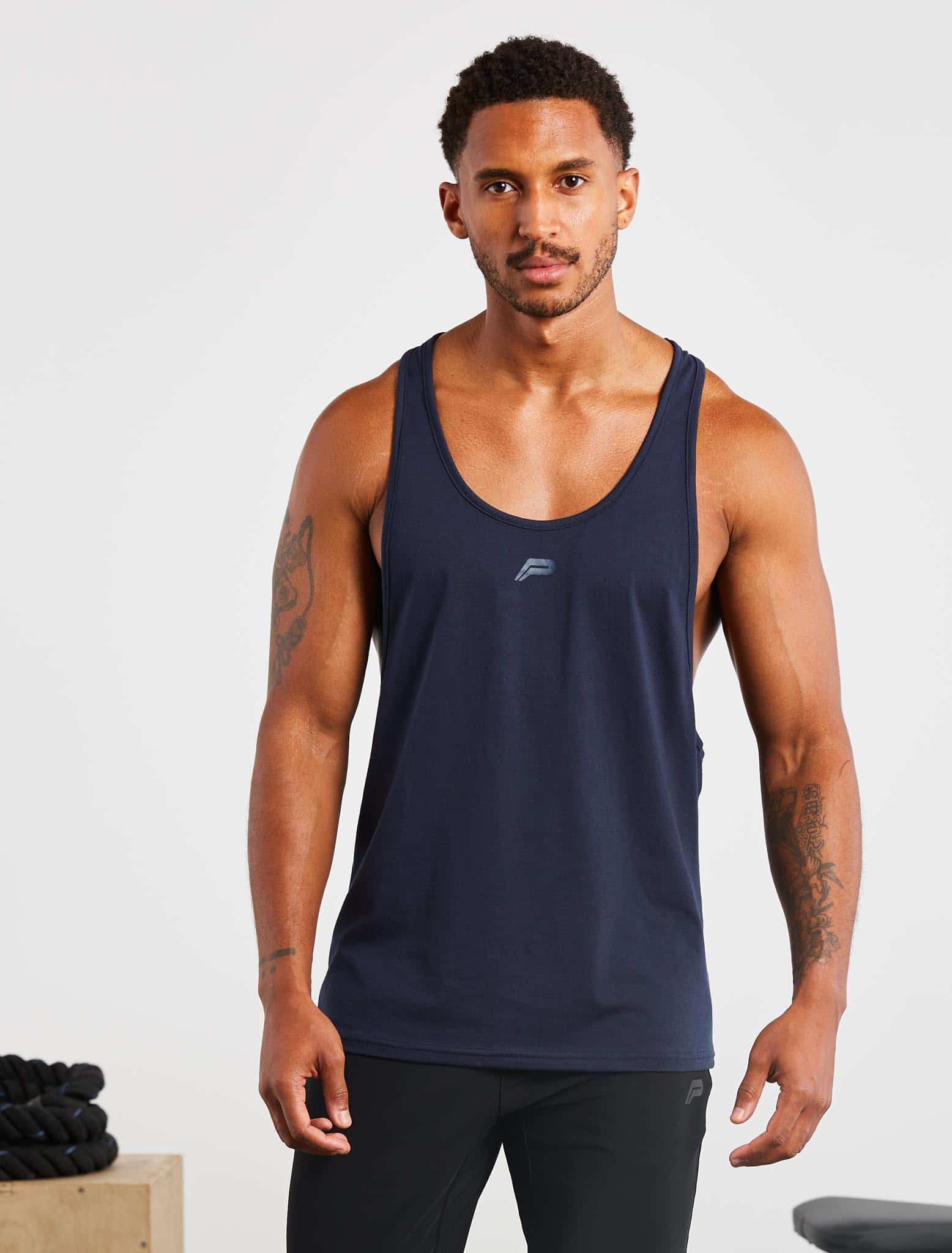 Icon Stringer Vest / Navy Pursue Fitness 1