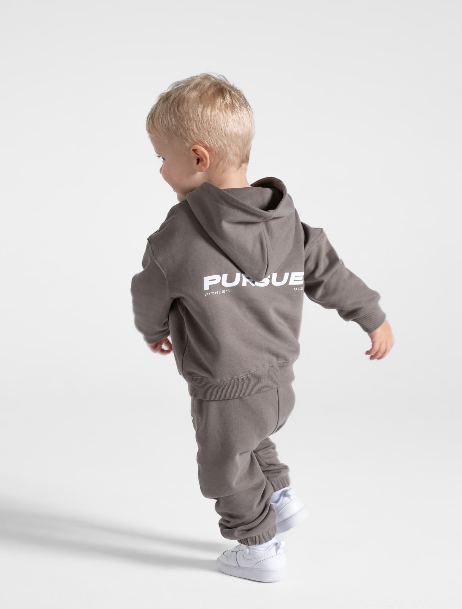 Kids Hoodie / Mushroom Grey Pursue Fitness 1