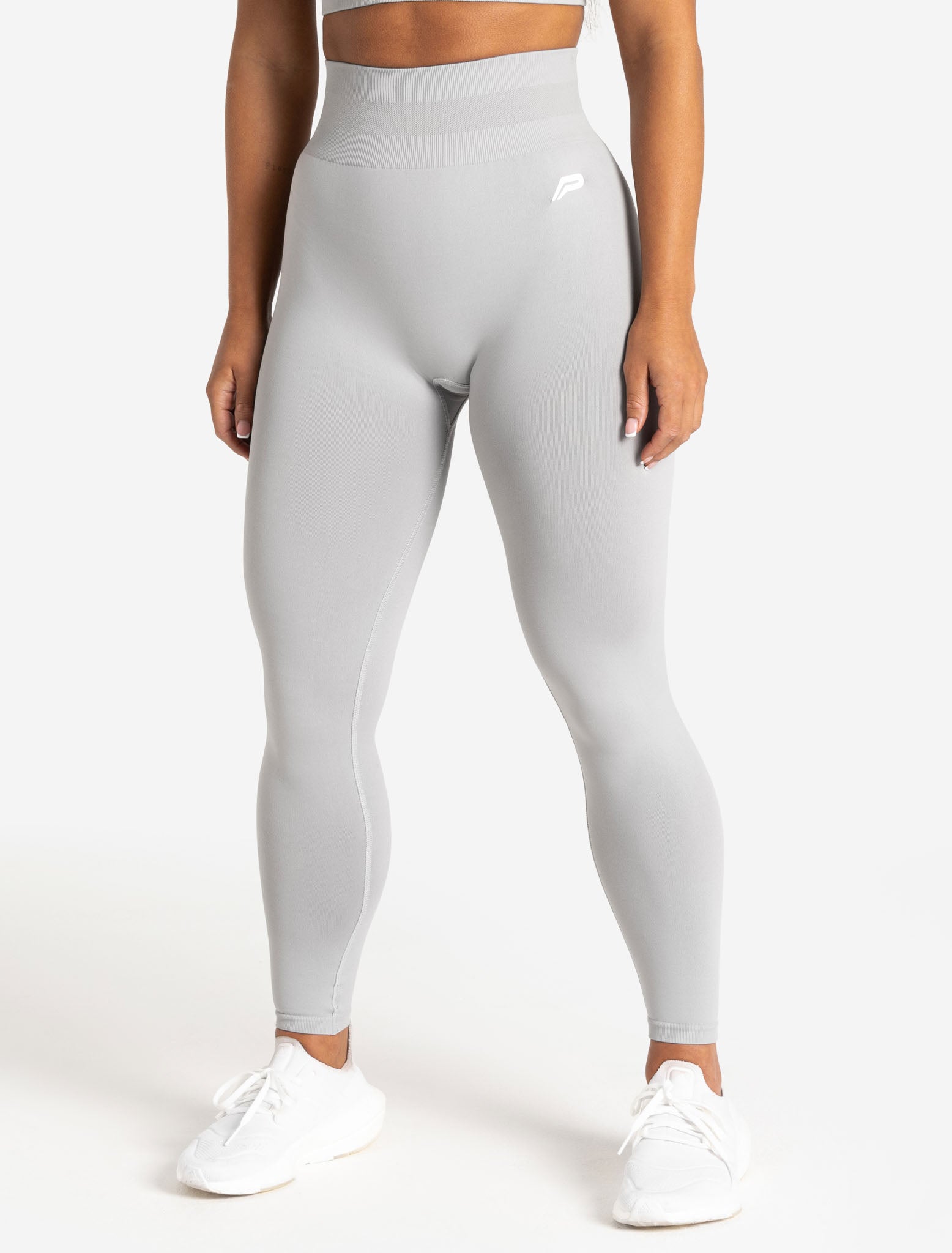 Scrunch Seamless Leggings / Grey Pursue Fitness 3