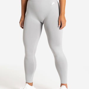 Scrunch Seamless Leggings / Grey Pursue Fitness 3