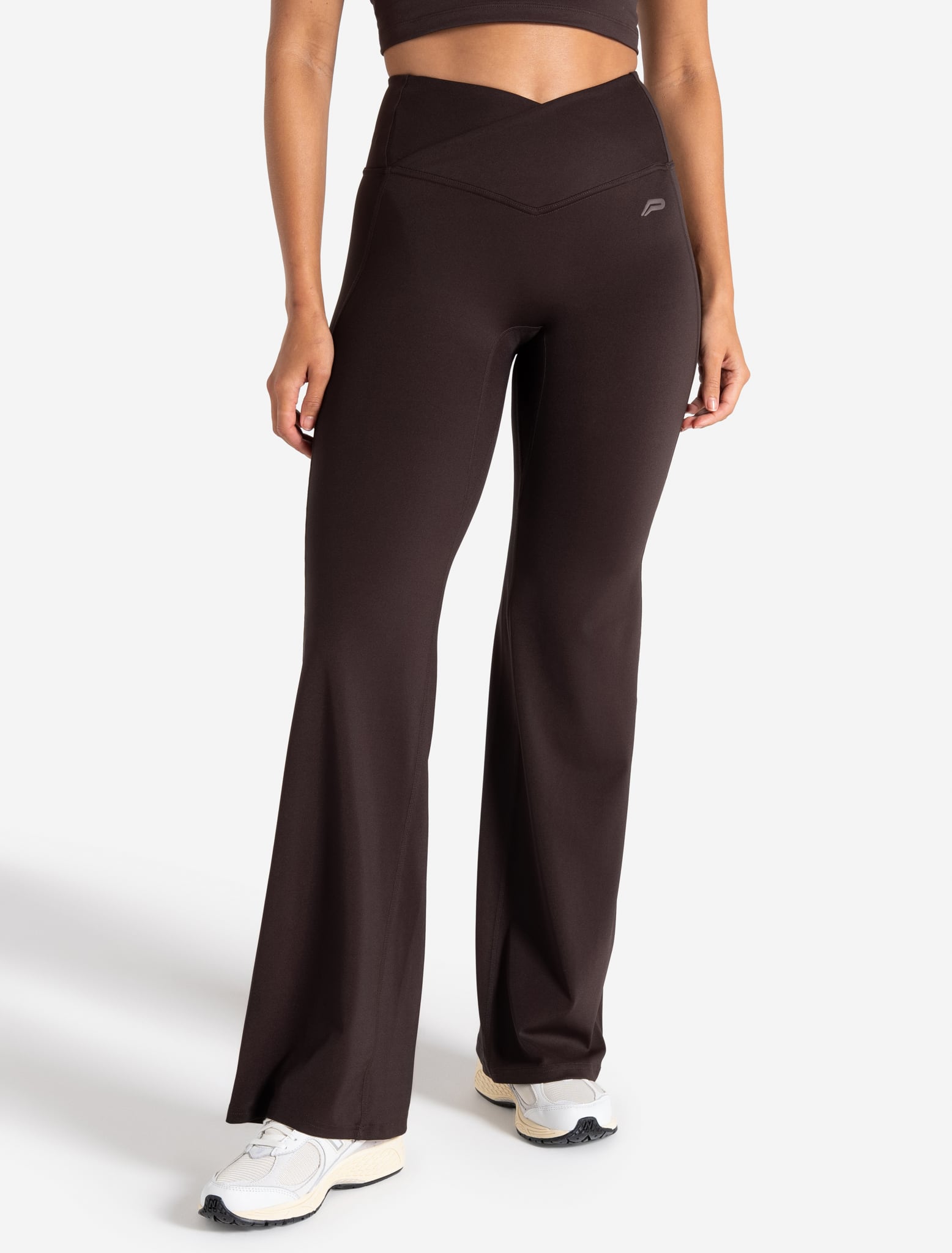 Sculpt Flared Leggings - Espresso Pursue Fitness 1