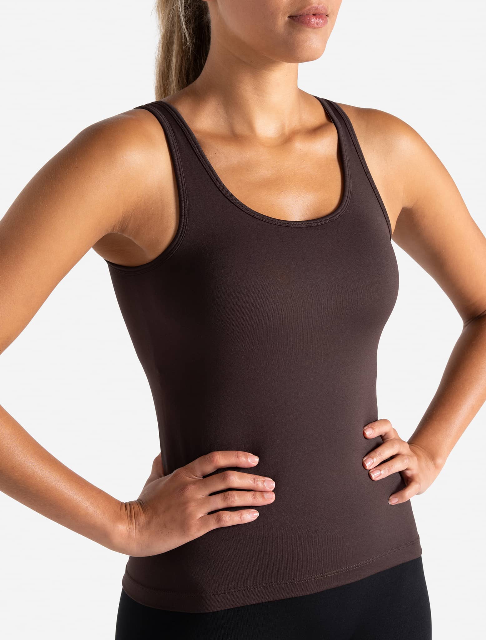 Sculpt Seamless Built-In Bra Vest - Espresso Pursue Fitness 1