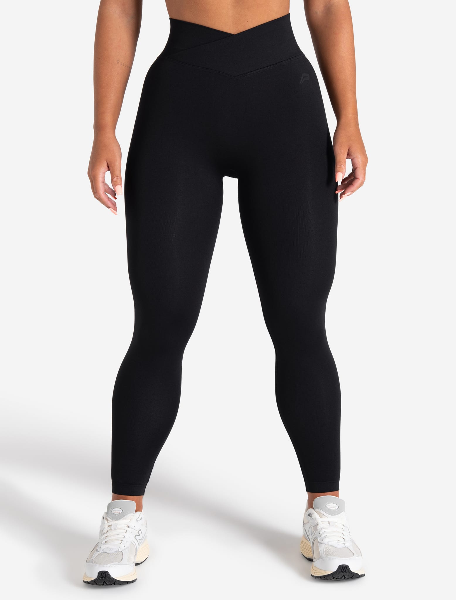 Sculpt Seamless Scrunch Leggings - Black Pursue Fitness 1