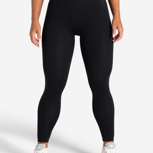 Sculpt Seamless Scrunch Leggings - Black Pursue Fitness 1