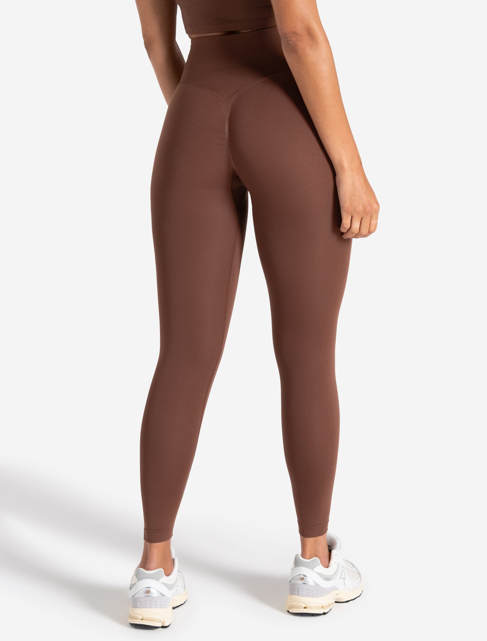 Sculpt Seamless Scrunch Leggings - Cocoa Brown Pursue Fitness 2