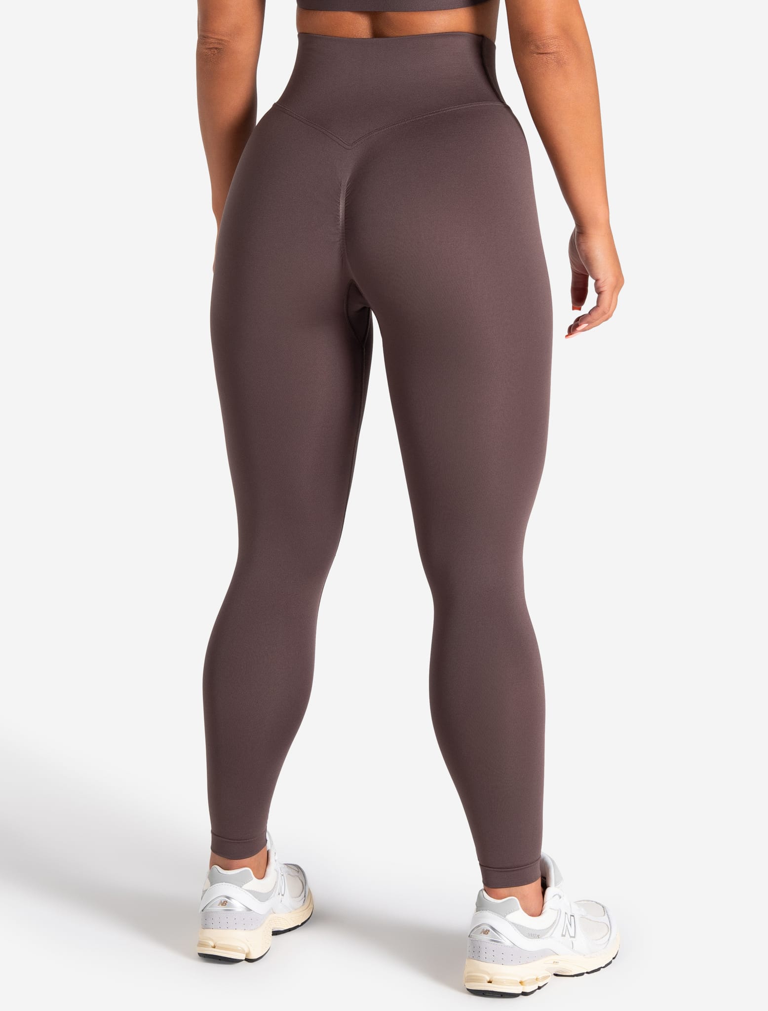 Sculpt Seamless Scrunch Leggings - Mocha Pursue Fitness 2