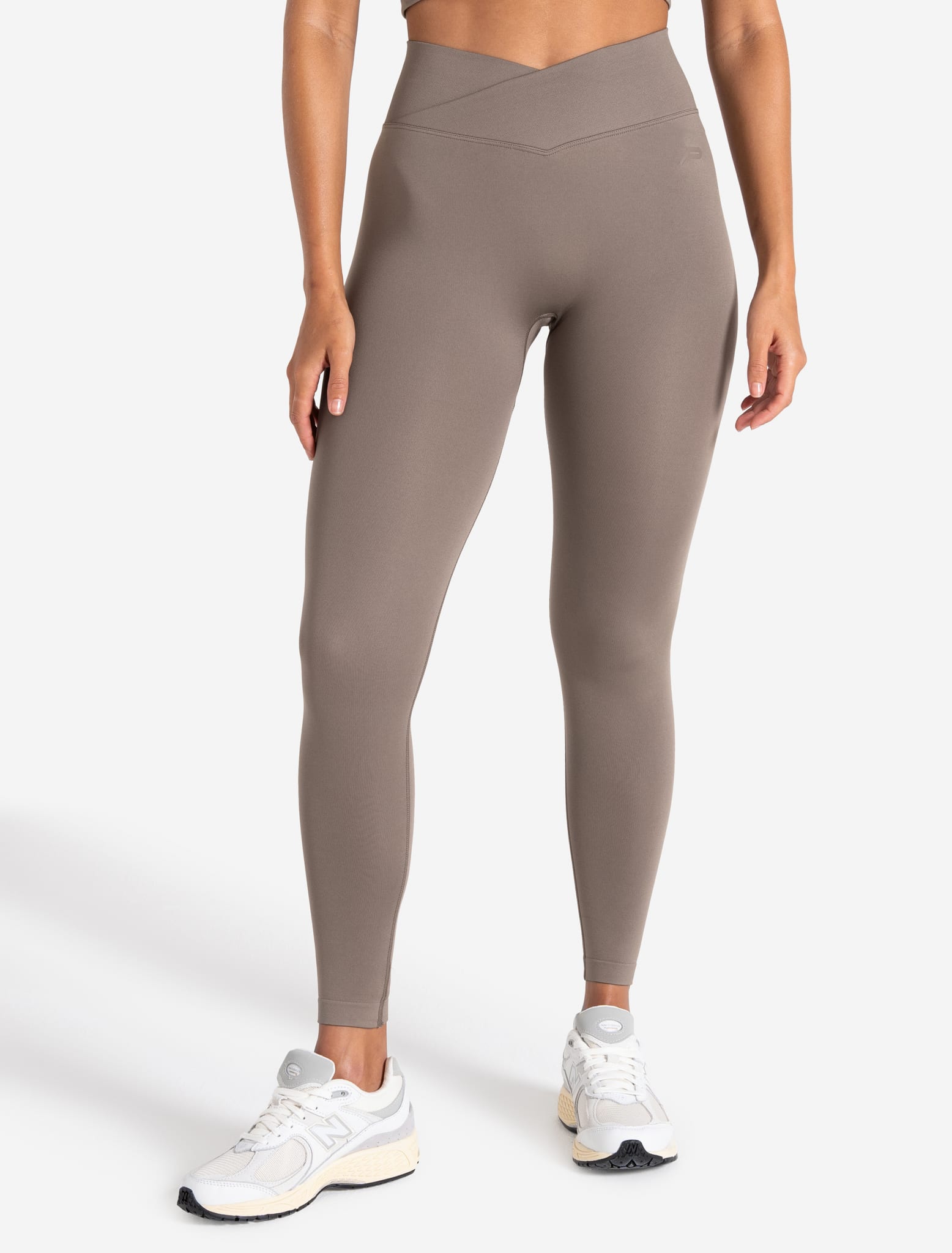 Sculpt Seamless Scrunch Leggings - Taupe Pursue Fitness 1