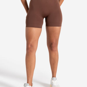 Sculpt Seamless Scrunch Shorts - Cocoa Brown Pursue Fitness 1