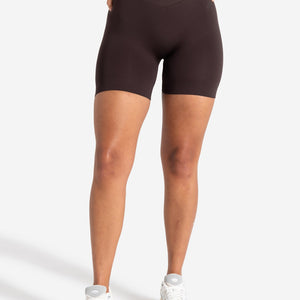 Sculpt Seamless Scrunch Shorts - Espresso Pursue Fitness 1