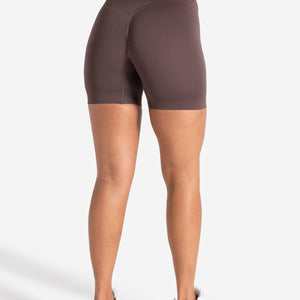 Sculpt Seamless Scrunch Shorts - Mocha Pursue Fitness 2