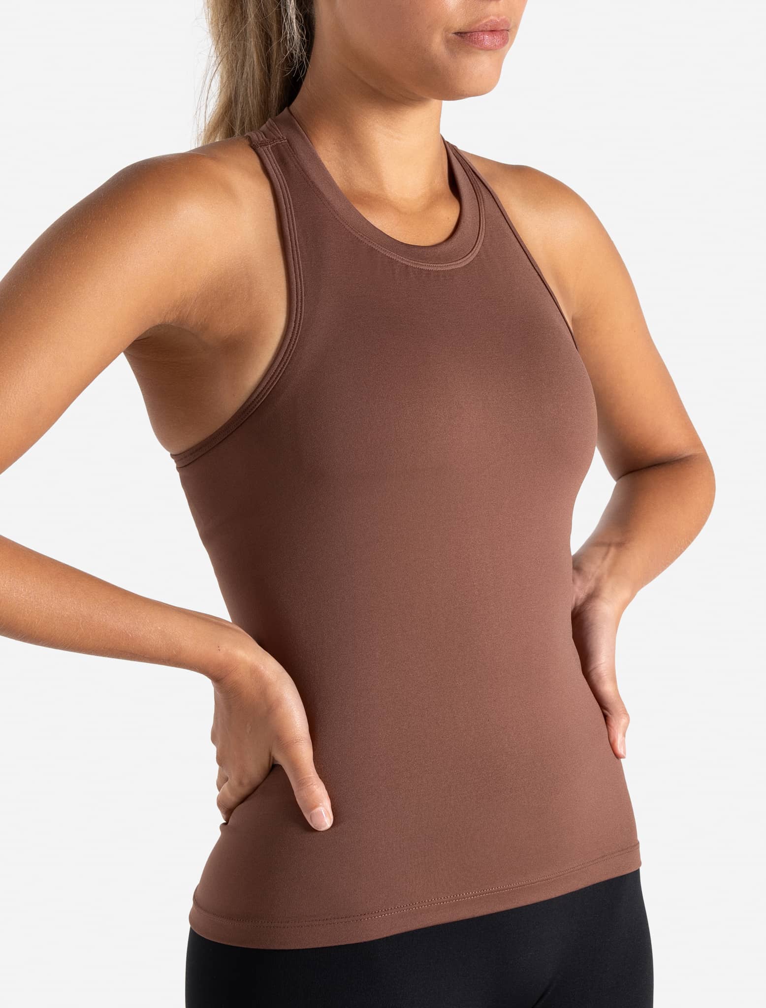 Sculpt Seamless Vest - Cocoa Brown Pursue Fitness 1