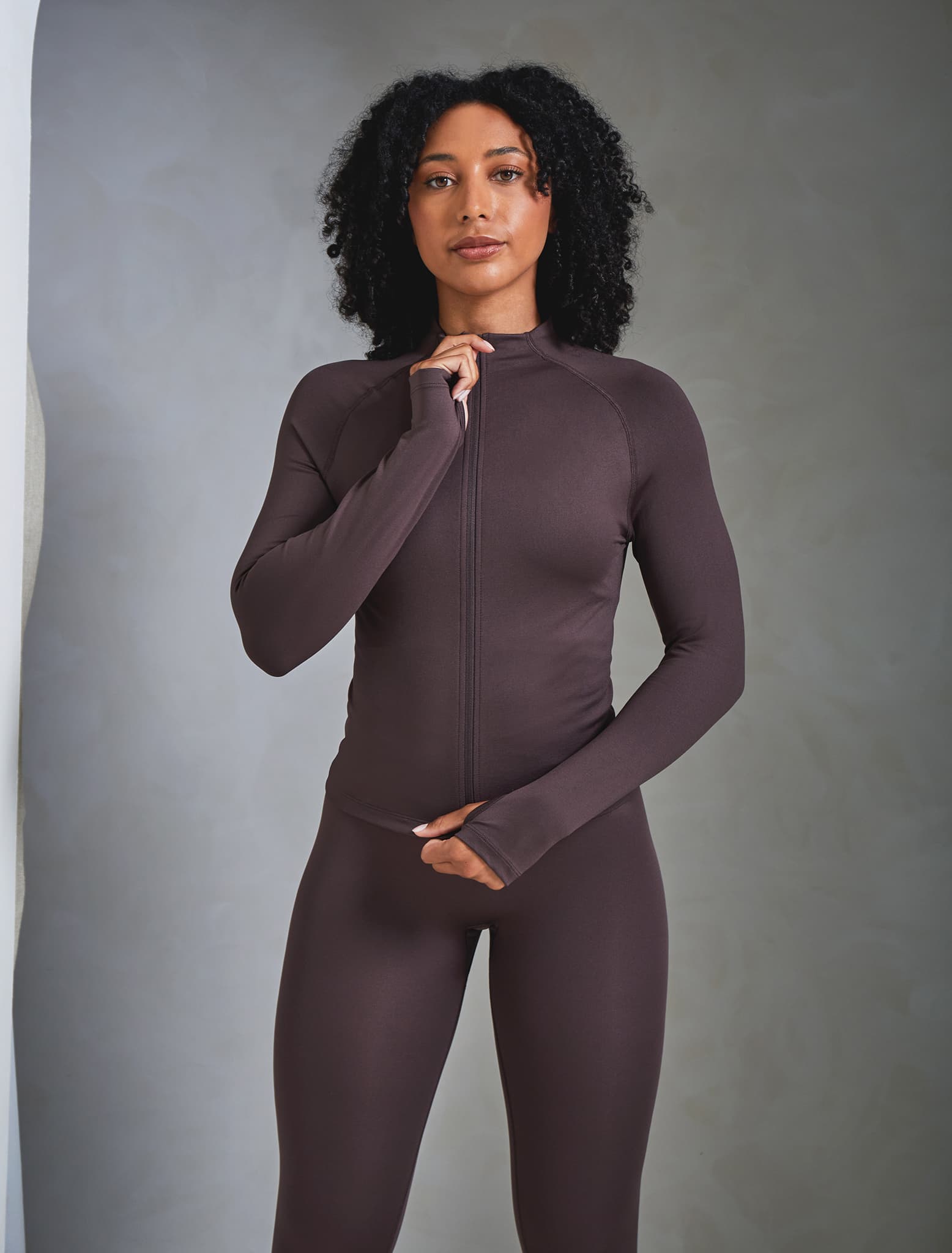 Sculpt Seamless Zip Jacket - Mocha Pursue Fitness 2