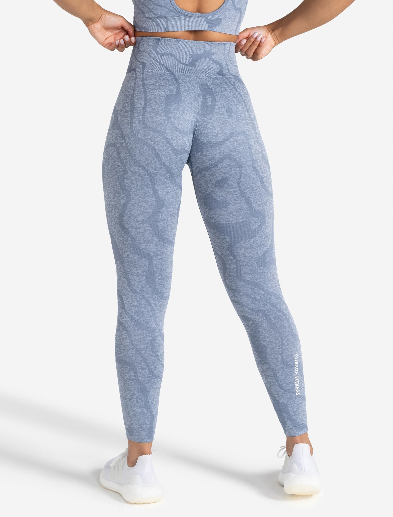 Sustainable Seamless Leggings - Blue Pursue Fitness 2