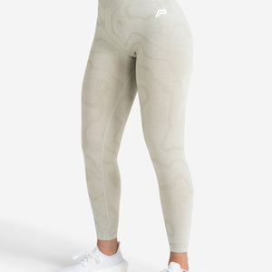 Sustainable Seamless Leggings - Sage Green Pursue Fitness 2